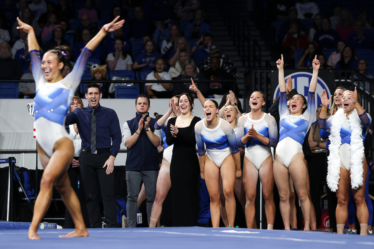 No. 9 Kentucky Welcomes No. 3 LSU to Historic Memorial Coliseum