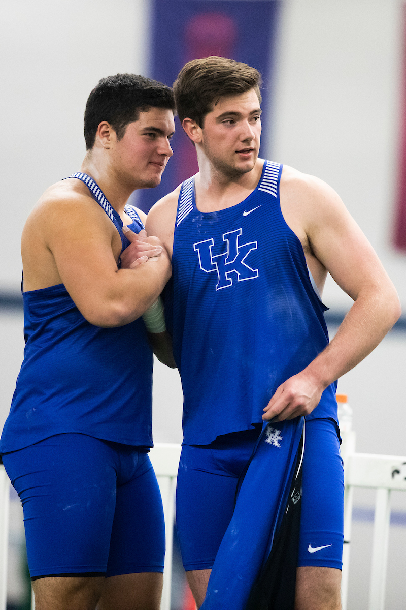 Michael Browning. Josh Sobota.

Jingle Bells Open.


Photo by Chet White | UK Athletics