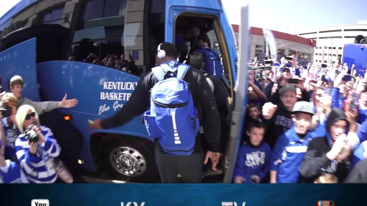 Kentucky Wildcats TV: Kentucky Basketball Heads To Arena - Elite 8