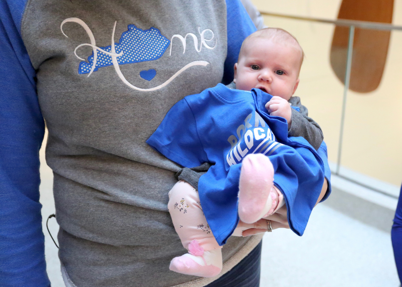 Sarah Howard and her family are presented with a vacation trip to the 2019 VRBO Citrus Bowl to cheer on the Kentucky Wildcats.

Photo by Noah J. Richter | UK Athletics