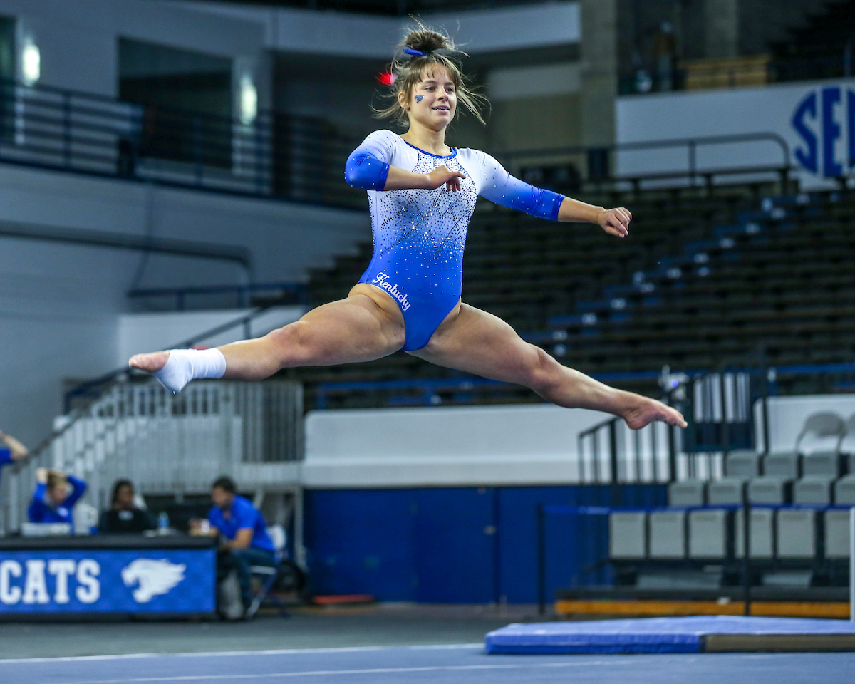 Anna Haigis.

2021-22 Blue-White Meet.

Photo by Sarah Caputi | UK Athletics