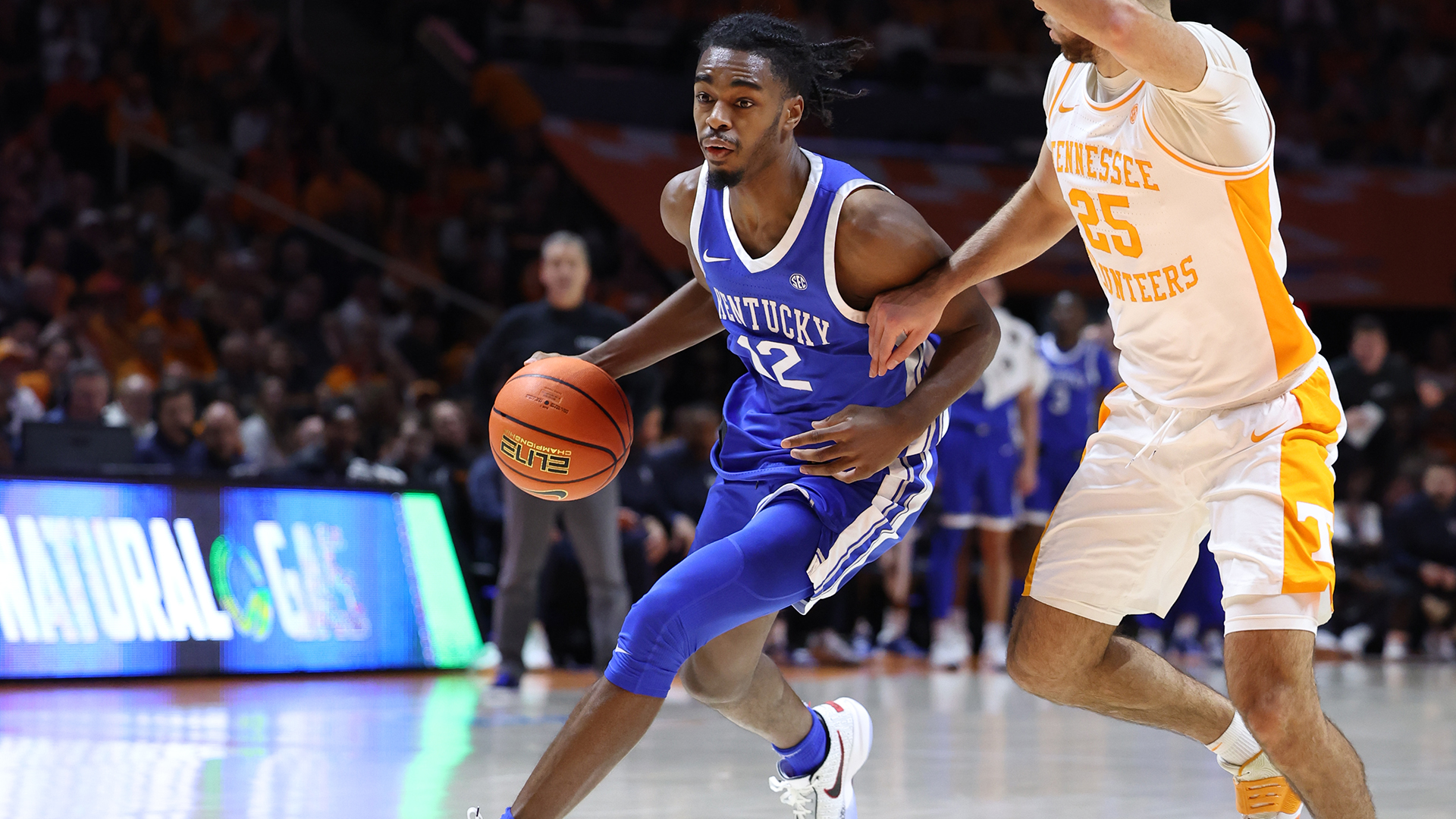 Kentucky Fights Past No. 5 Tennessee in Knoxville