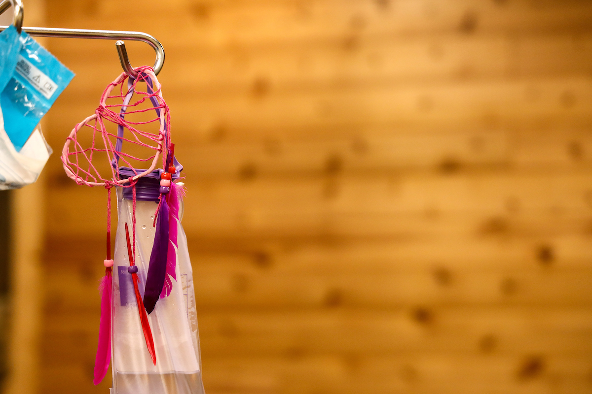 Valentine’s Day. 

Kentucky WBB visits children at the Kentucky Children’s Hospital.

Photo by Eddie Justice | UK Athletics