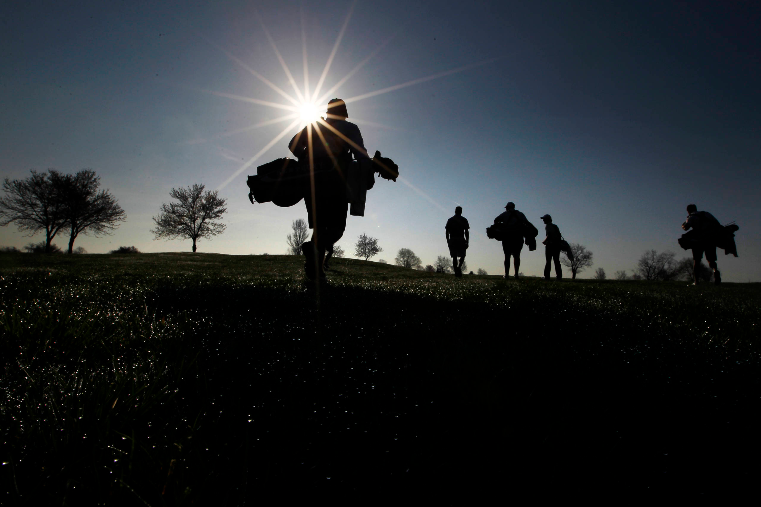 Men’s Golf Inks Three for 2016