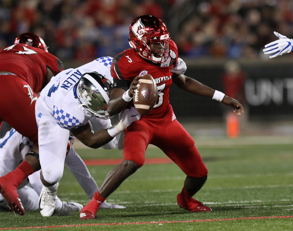 Josh Allen

Kentucky Football beats Louisville at Cardinal Stadium 56-10.

Photo By Robert Burge l UK Athletics