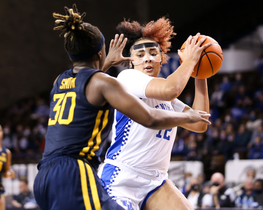 Treasure Hunt.

Kentucky beats WVU 83-60.

Photo by Abbey Cutrer | UK Athletics