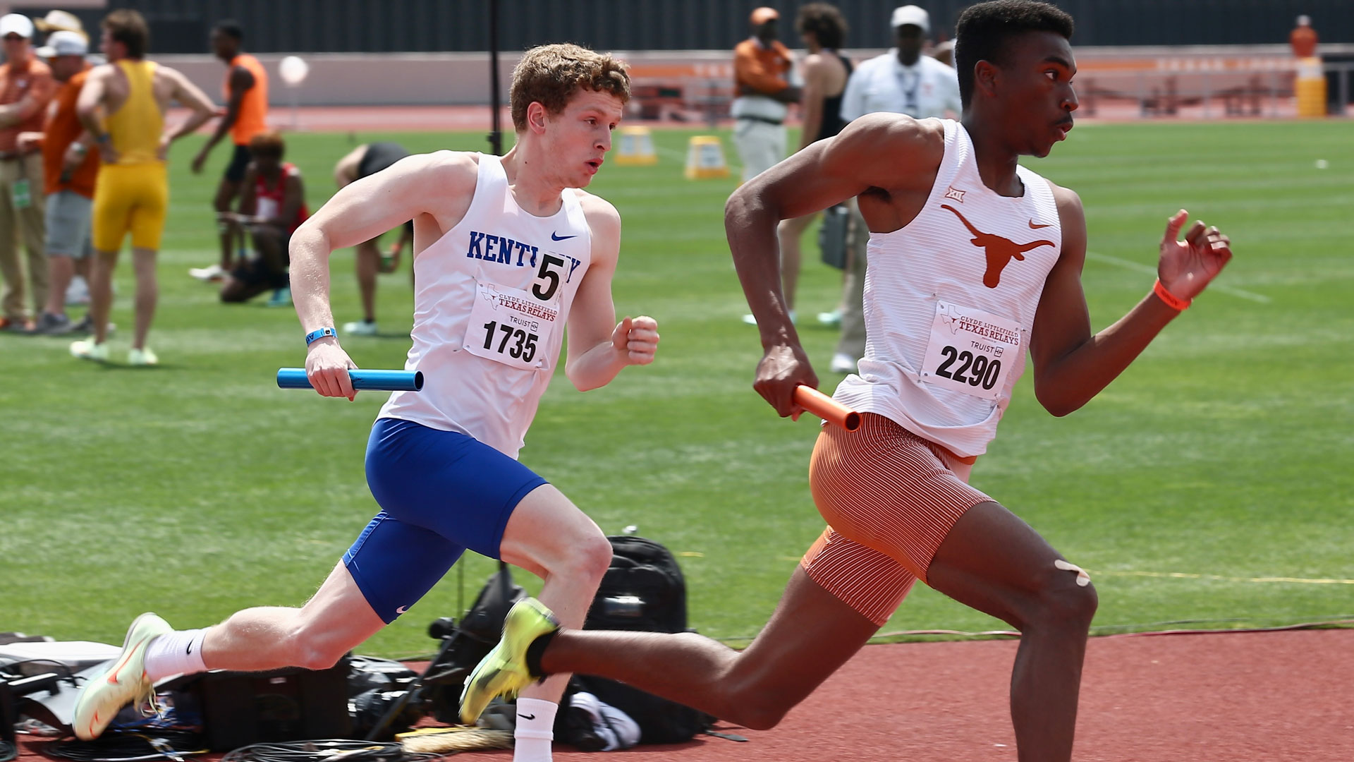 Men’s 4x400 Relay Sets Fastest Time In Nation At Texas Relays