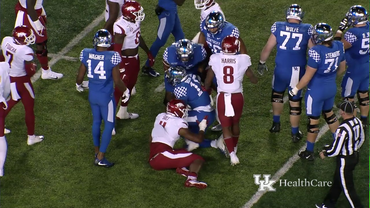 FB: Kentucky 24, Arkansas 20