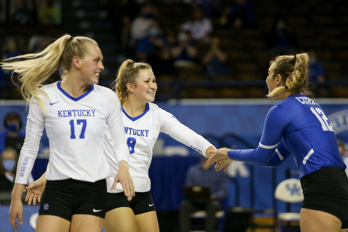 Cameron Scheitzach.

Kentucky sweeps Alabama 3-0.

Photo by Hannah Phillips | UK Athletics