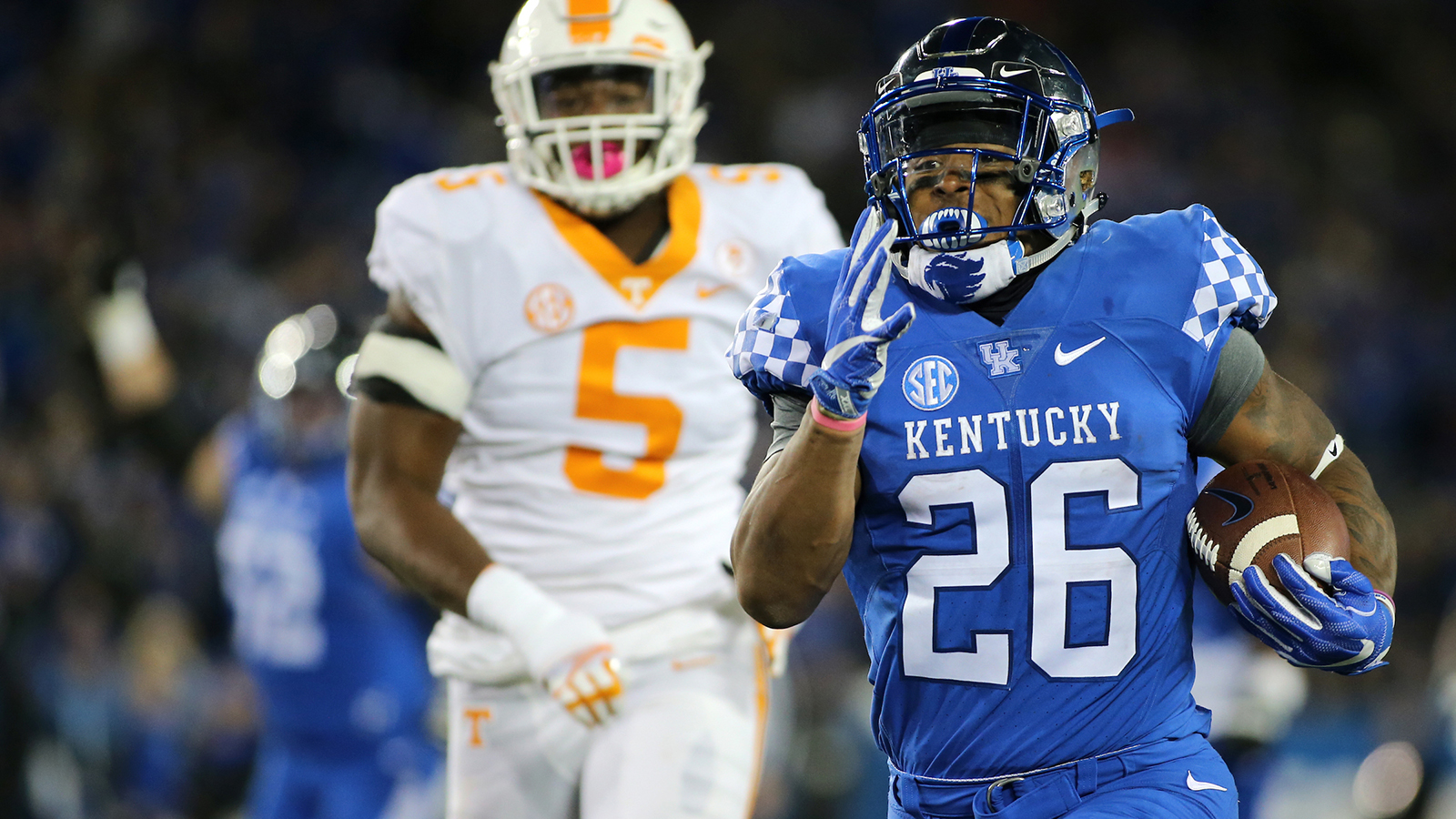 Kentucky-Ole Miss: TV, Radio and Online Coverage on Saturday