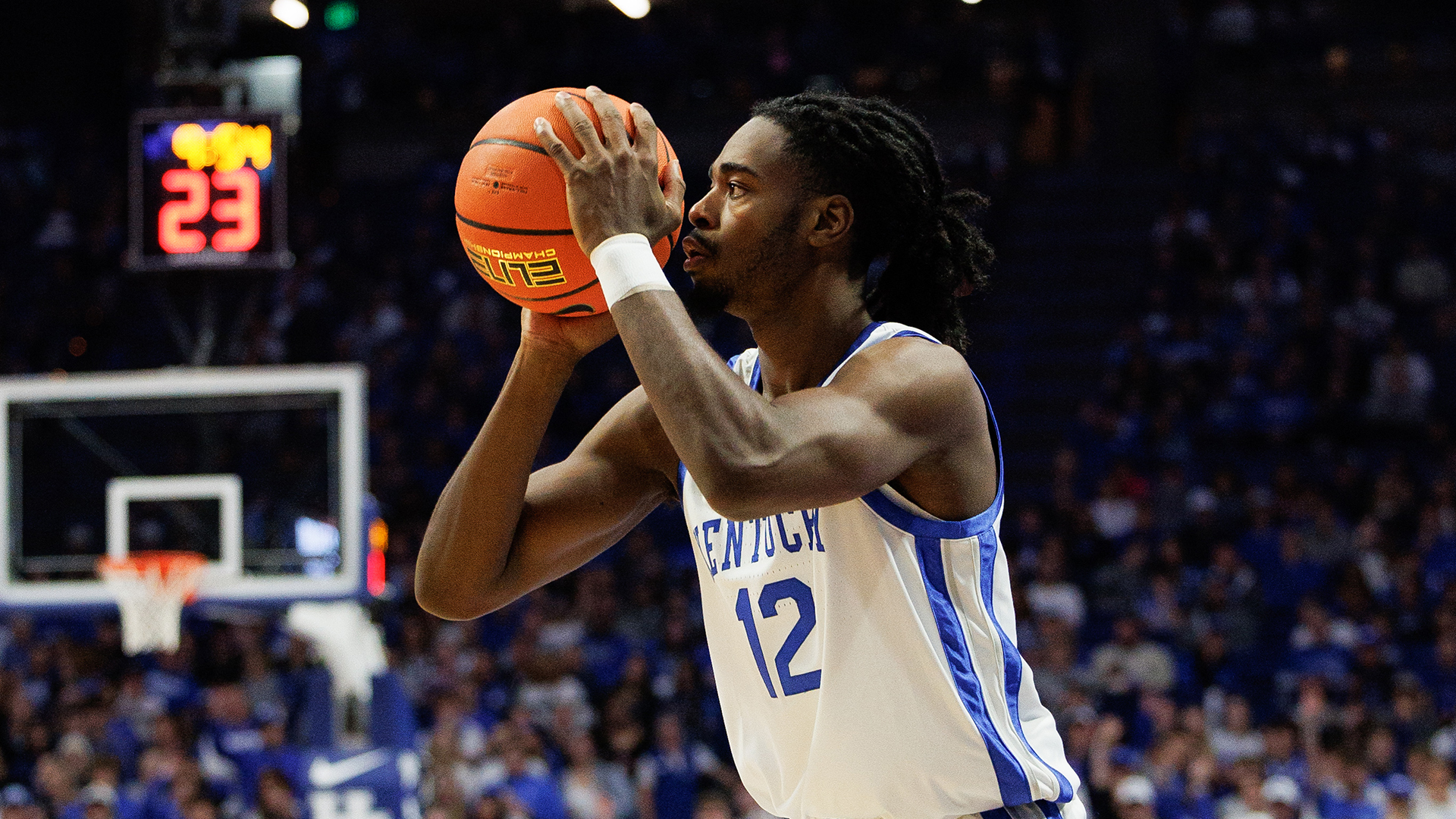 Kentucky Set to Face 'Veteran' Kansas on Tuesday