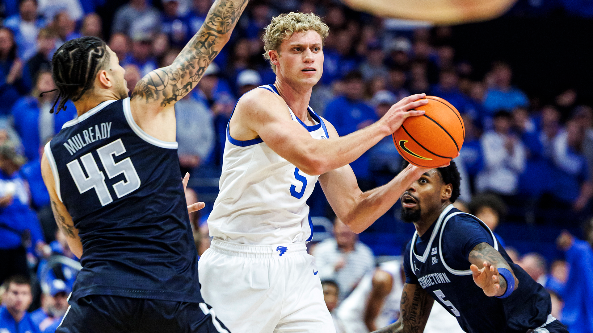 Kentucky Falls to Georgetown in Exhibition Action