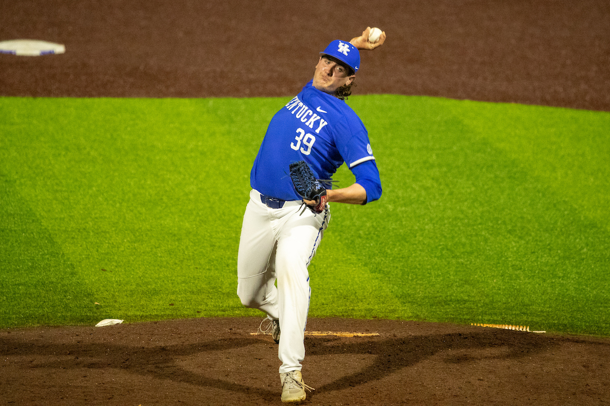 Kentucky Wildcats Hunter Rigsby (39)

Kentucky baseball defeats Xavier 16-3.

Photo by Mark Mahan | UK Athletics