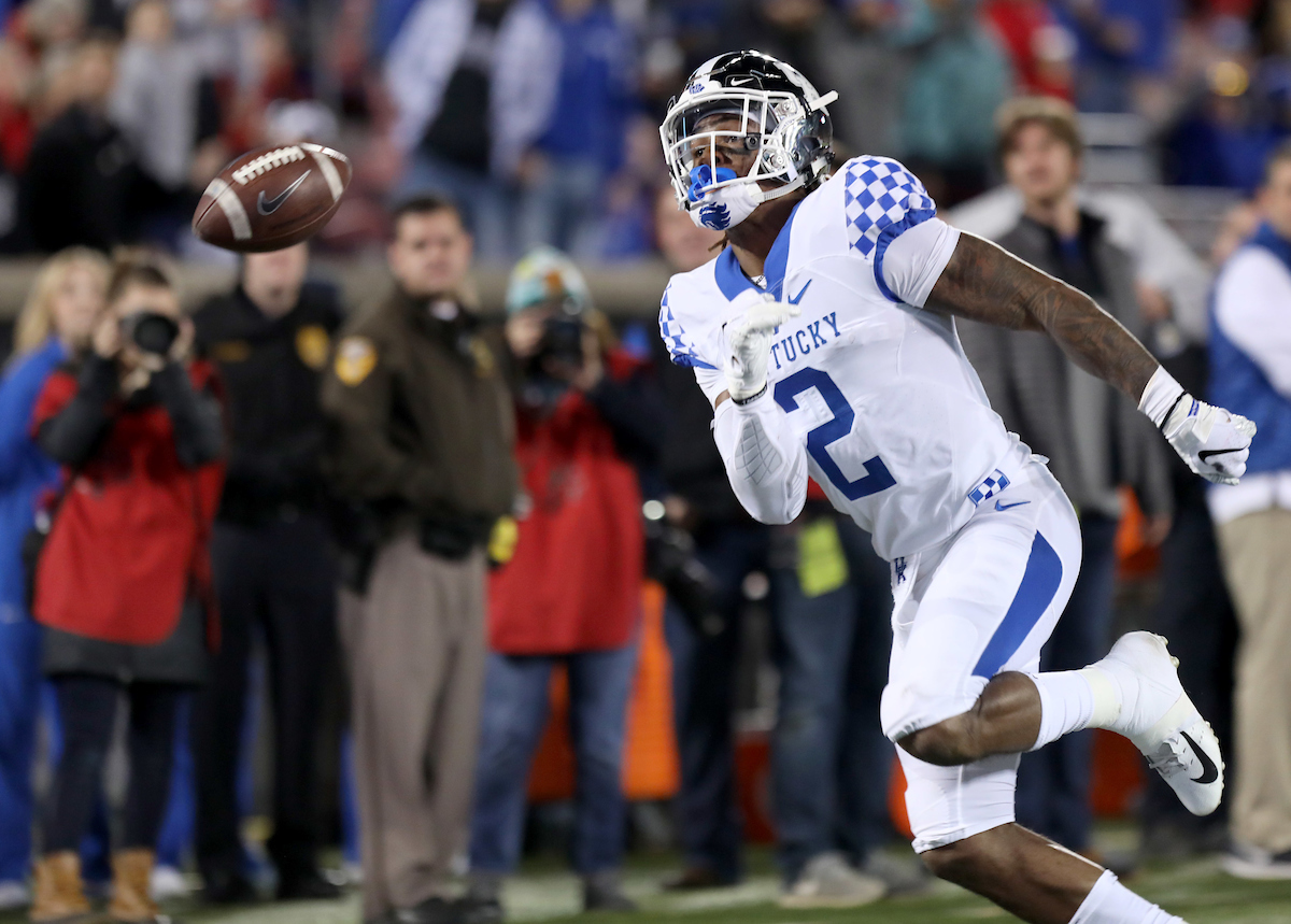 Dorian Baker

Kentucky Football beats Louisville at Cardinal Stadium 56-10.

Photo By Robert Burge l UK Athletics