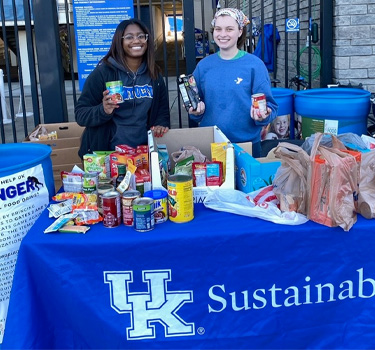 Kentucky Athletics Kicks off Sack Hunger Drive at November Home Games