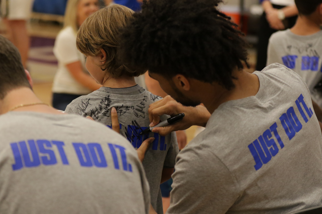 The Kentucky men's basketball team at its  second day in Harrison County in Cynthiana, Kentucky, during the Satellite Camp tour. June 6th, 2019. 

Photo by Eddie Justice | UK Athletics
