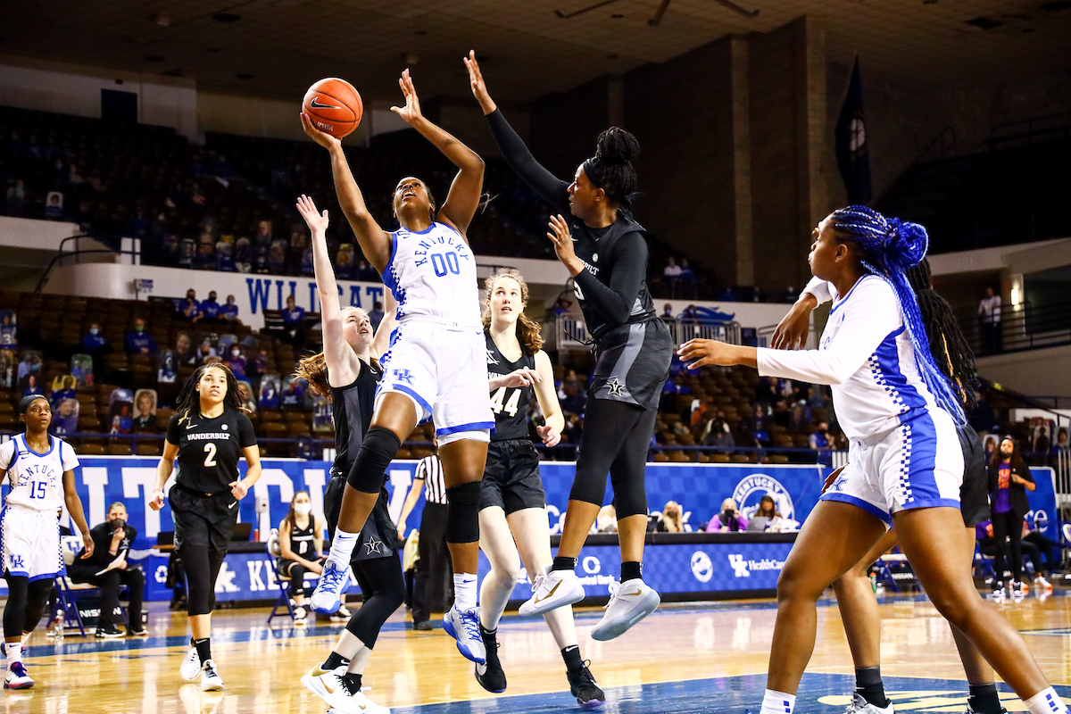 Olivia Owens. 

Kentucky beat Vandy 80 - 73.

Photo by Eddie Justice | UK Athletics