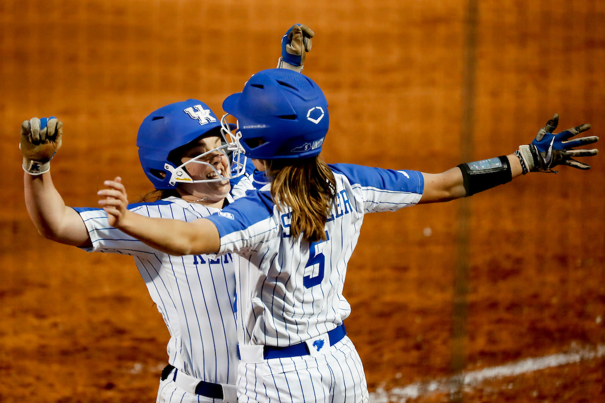 KentuckyEKU SOFT Photo Gallery UK Athletics