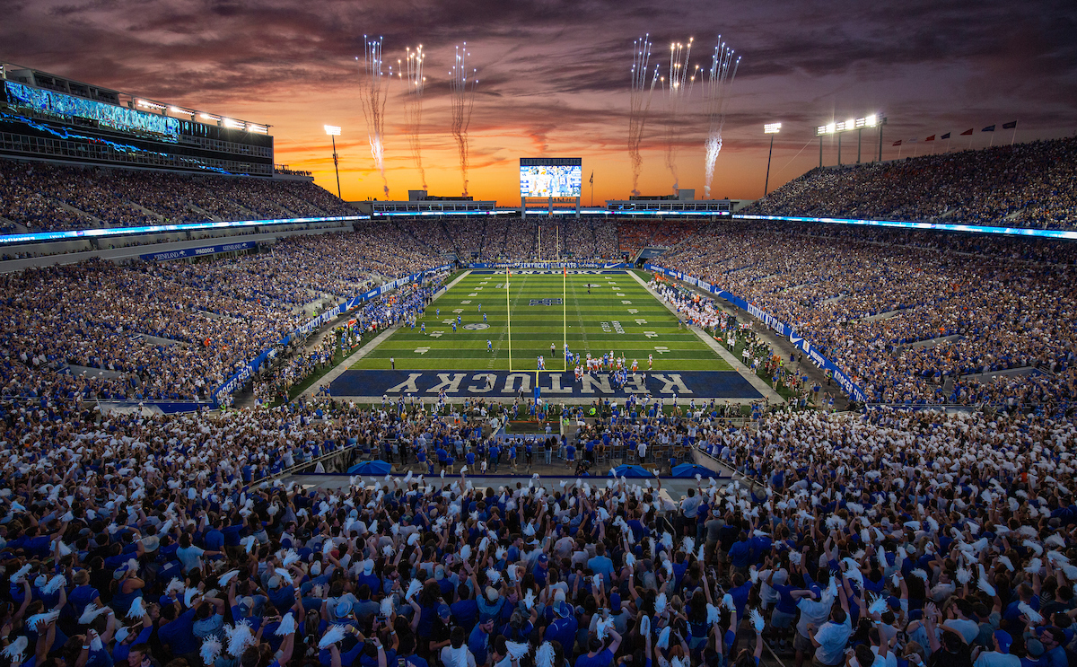 UK Announces 2023 Football Mini-Packs, Promotions, Single-Game Ticket Info