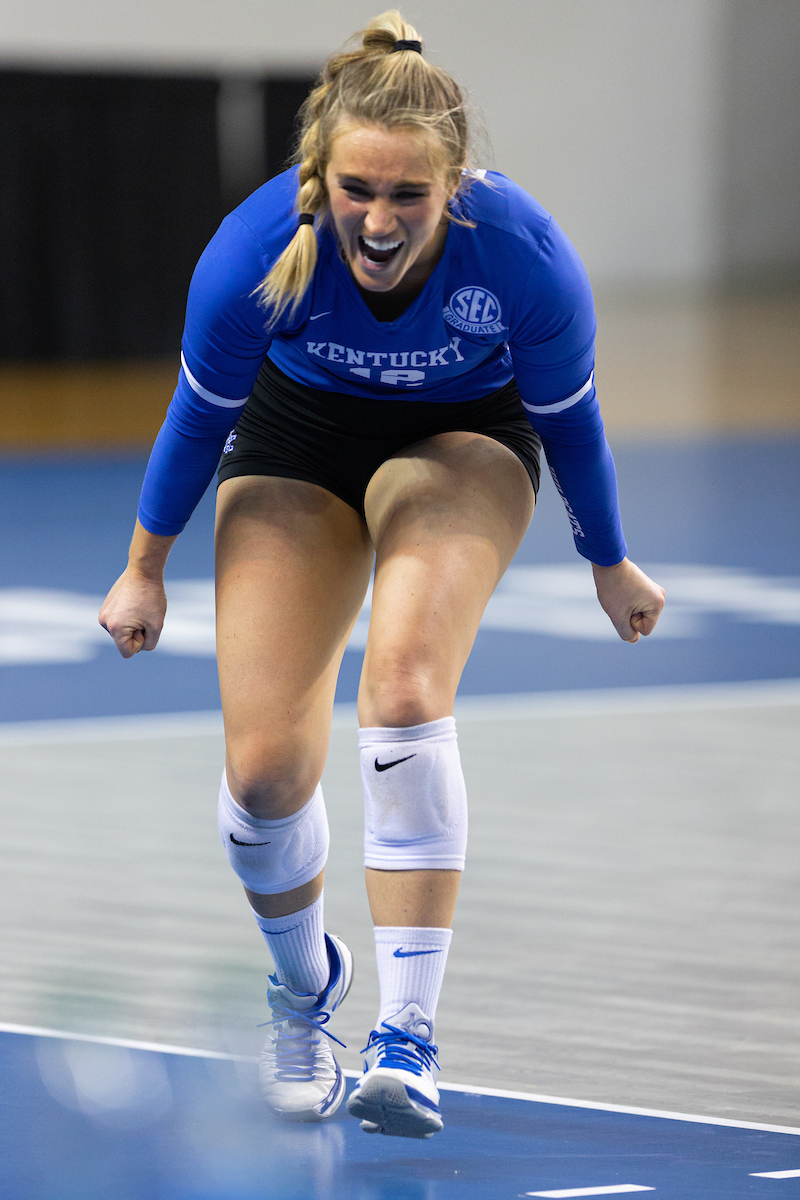Gabby Curry.

Kentucky sweeps Alabama 3 - 0

Photo by Grant Lee | UK Athletics