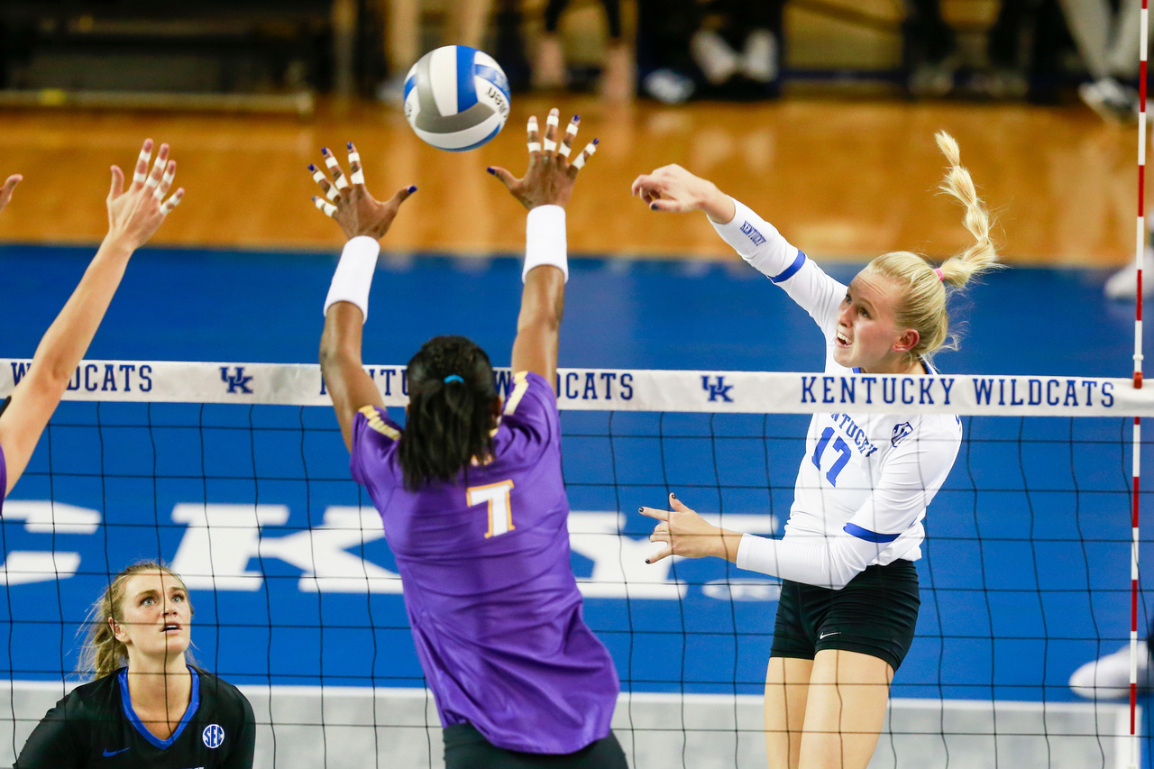 Alli Stumler.

UK sweeps LSU 3-0.

Photo by Hannah Phillips | UK Athletics
