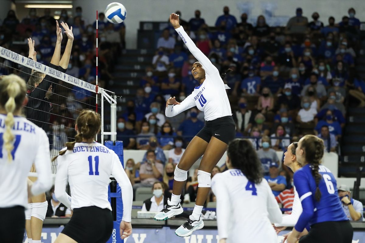 REAGAN RUTHERFORD.

Kentucky beats Stanford, 3-2.

Photo by Elliott Hess | UK Athletics