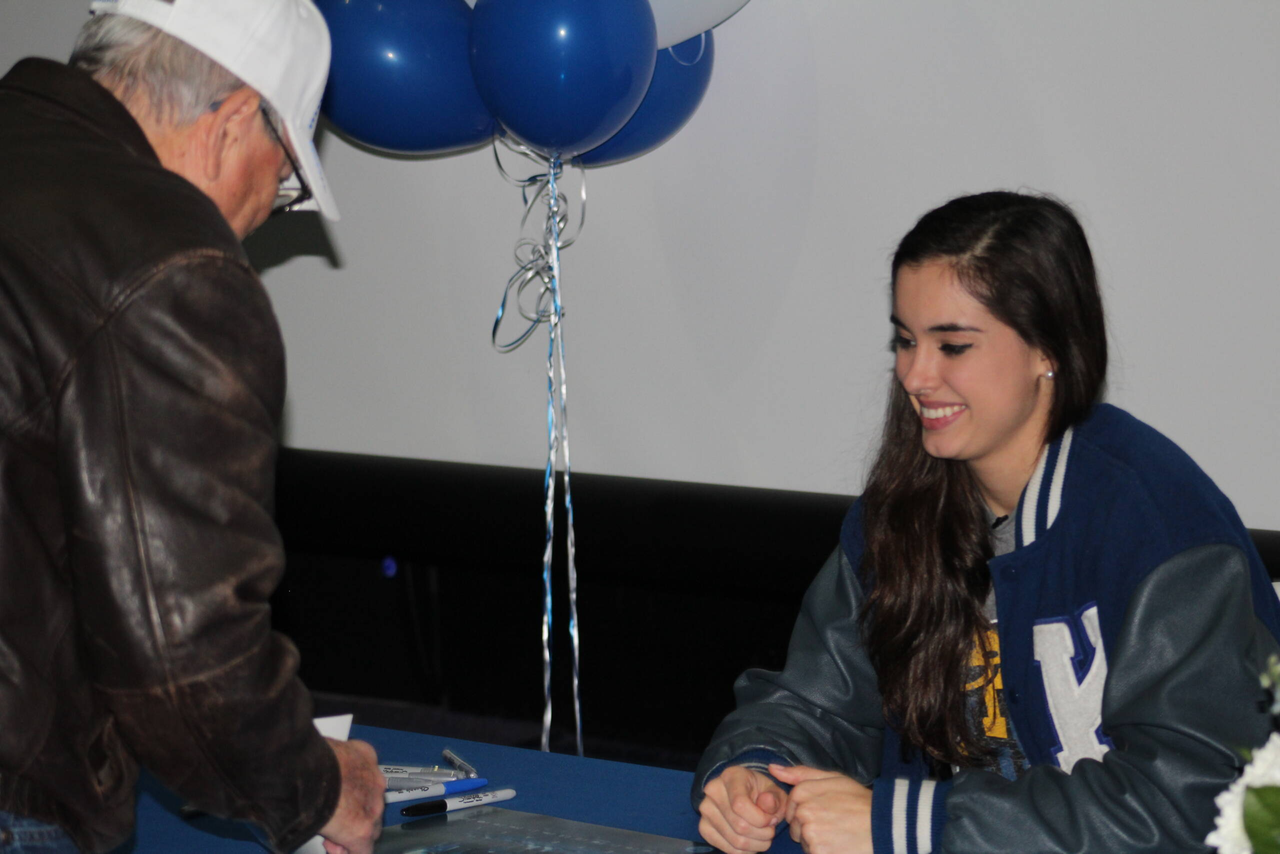Maci Morris returned to Bell County to meet some of her biggest fans on Wednesday, Feb. 13. 