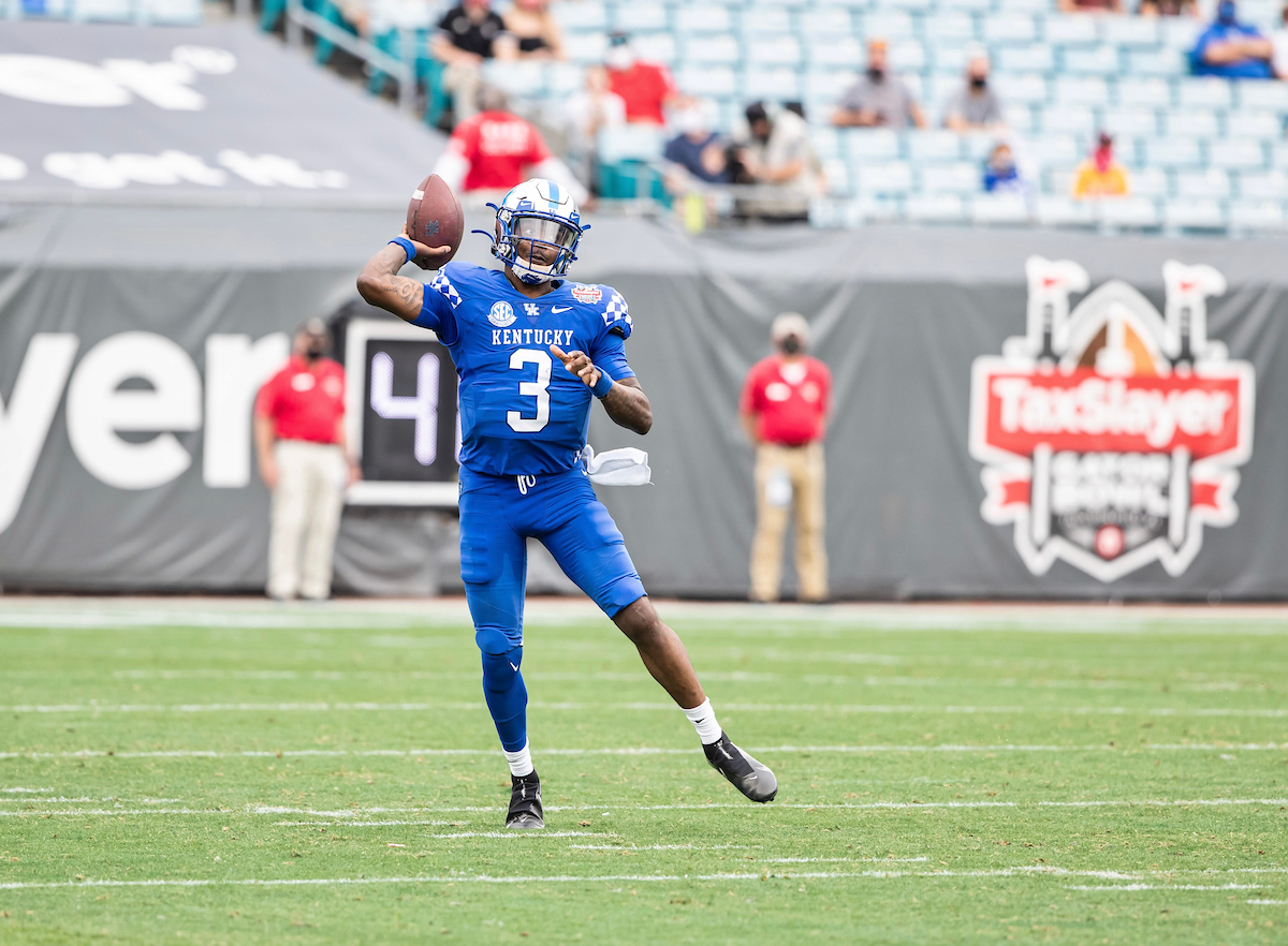 Terry Wilson

Kentucky beats NC State 23-21

Photo by Jacob Noger | UK Football