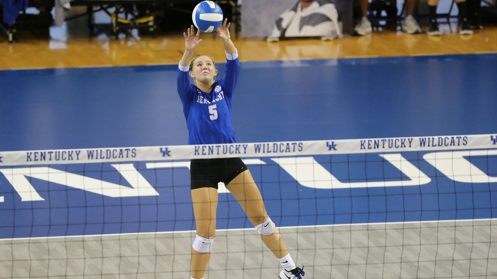 Strong Passing Game Boosts UK Volleyball Attack