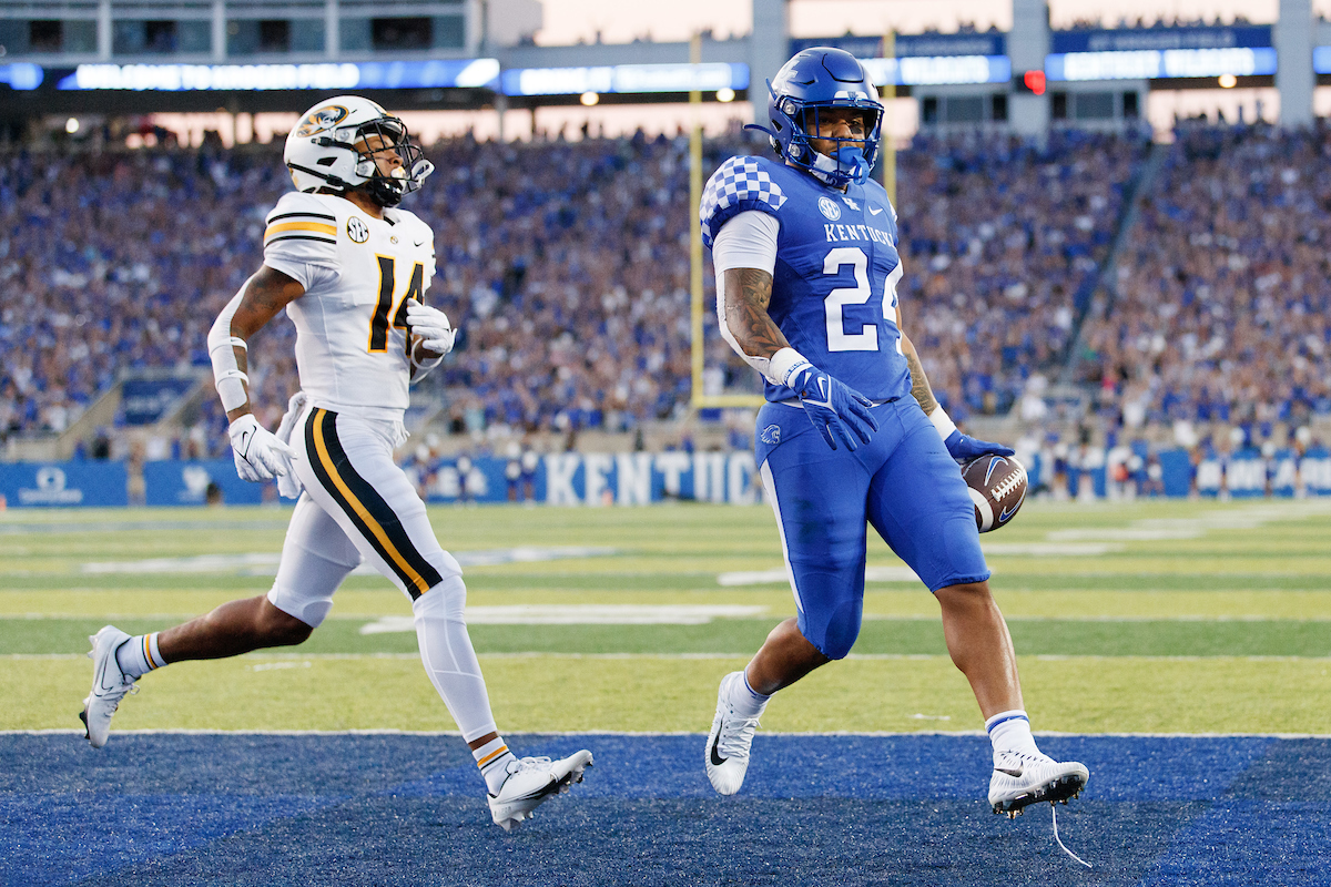 Chris Rodriguez Jr.

Kentucky beat Missouri, 35-28.

Photo by Elliott Hess | UK Athletics