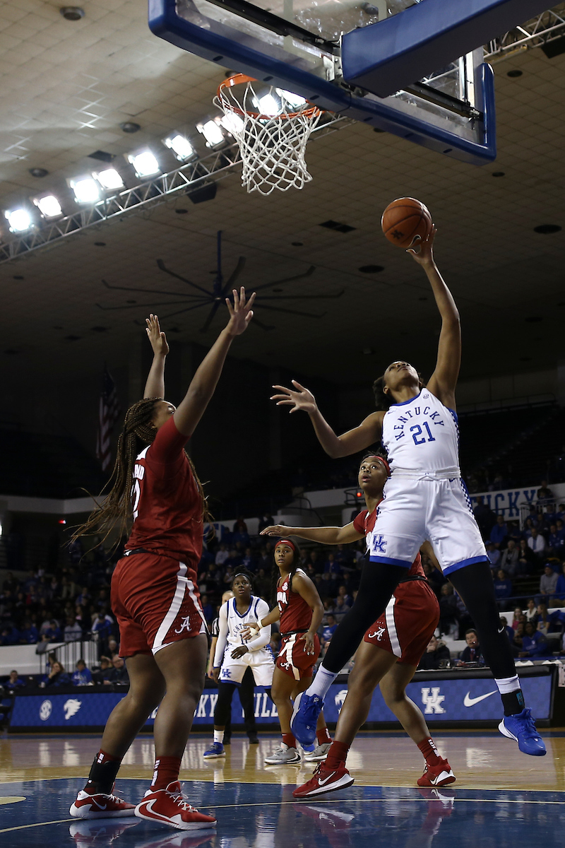 Ogechi Anyagaligbo.

Kentucky Beat Alabama 66-62.


Photo by Isaac Janssen | UK Athletics