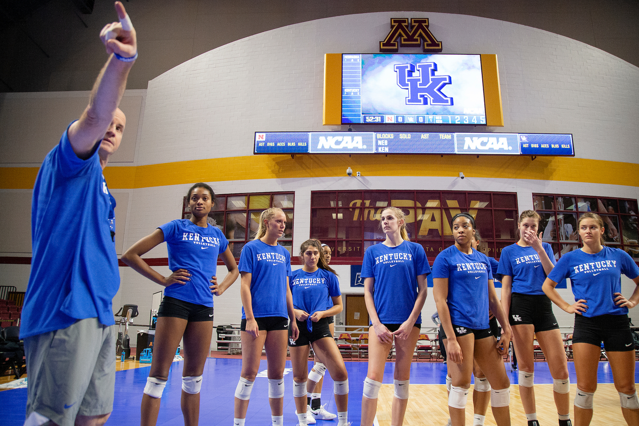 Team. Craig Skinner.

NCAA volleyball Sweet 16.

Photo by Chet White | UK Athletics