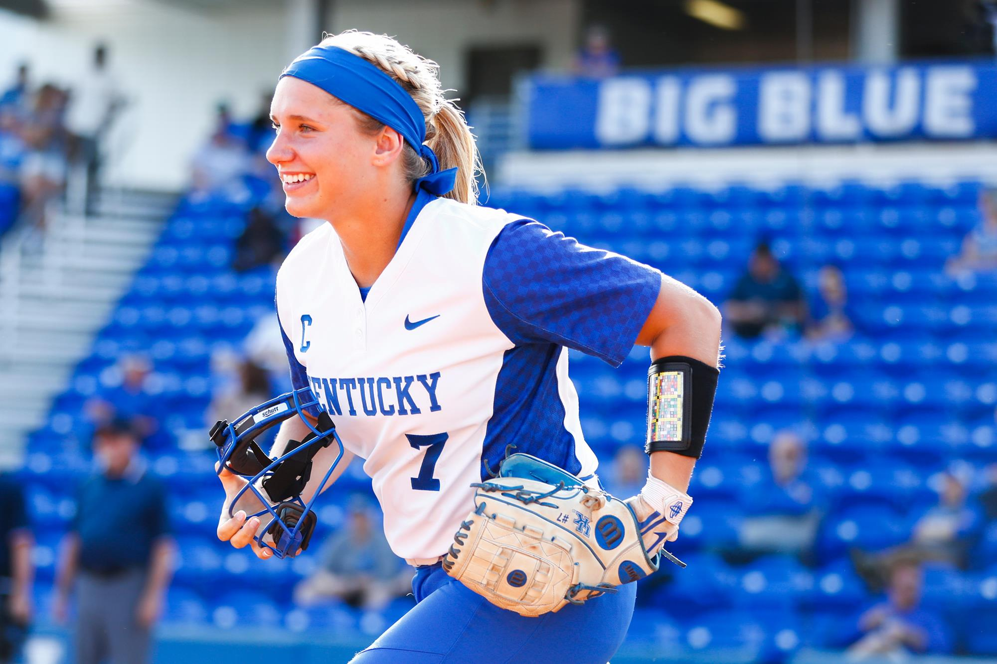 Humes Powers No. 23 UK to 13-Inning Win Over No. 3 Alabama
