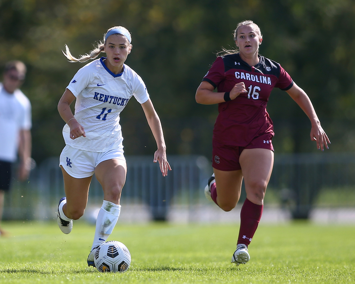 Julia Grosso.

Kentucky falls to South Carolina 2-1.

Photo by Grace Bradley | UK Athletics