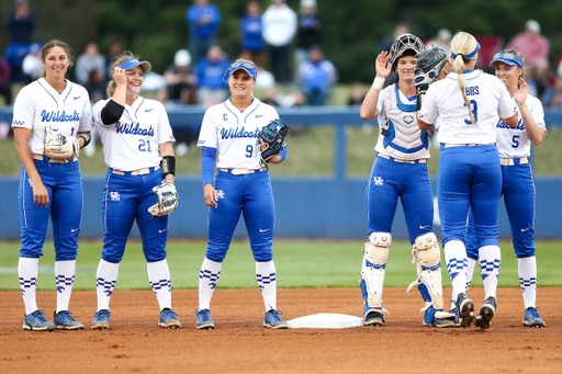 Miranda Stoddard. Erin Coffel. Lauren Johnson. Kayla Kowalik. Taylor Ebbs. Tatum Spangler. 

Kentucky loses to Oklahoma 9-1.

Photo by Tommy Quarles | UK Athletics