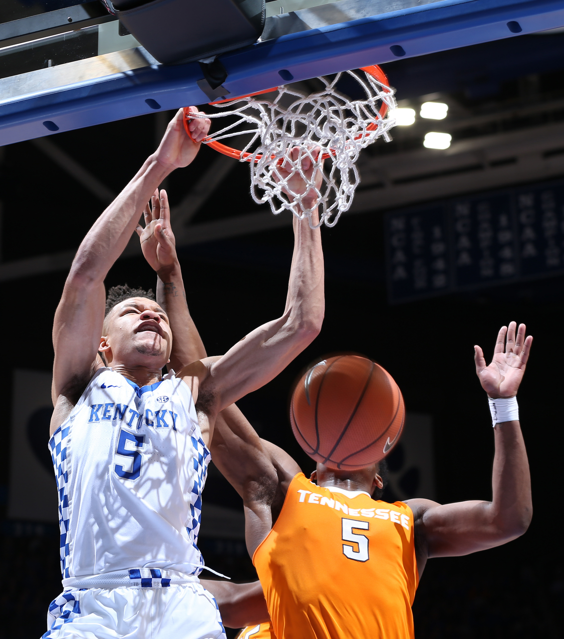 Kevin Knox

The University of Kentucky men's basketball team is defeated by Tennessee 61-59 on Tuesday, February 6th, 2018 at Rupp Arena in Lexington, Ky.


Photo By Barry Westerman | UK Athletics