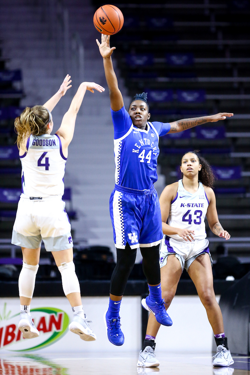 Dreuna Edwards.  

Kentucky beat Kansas State 60-49.

Photo by Eddie Justice | UK Athletics