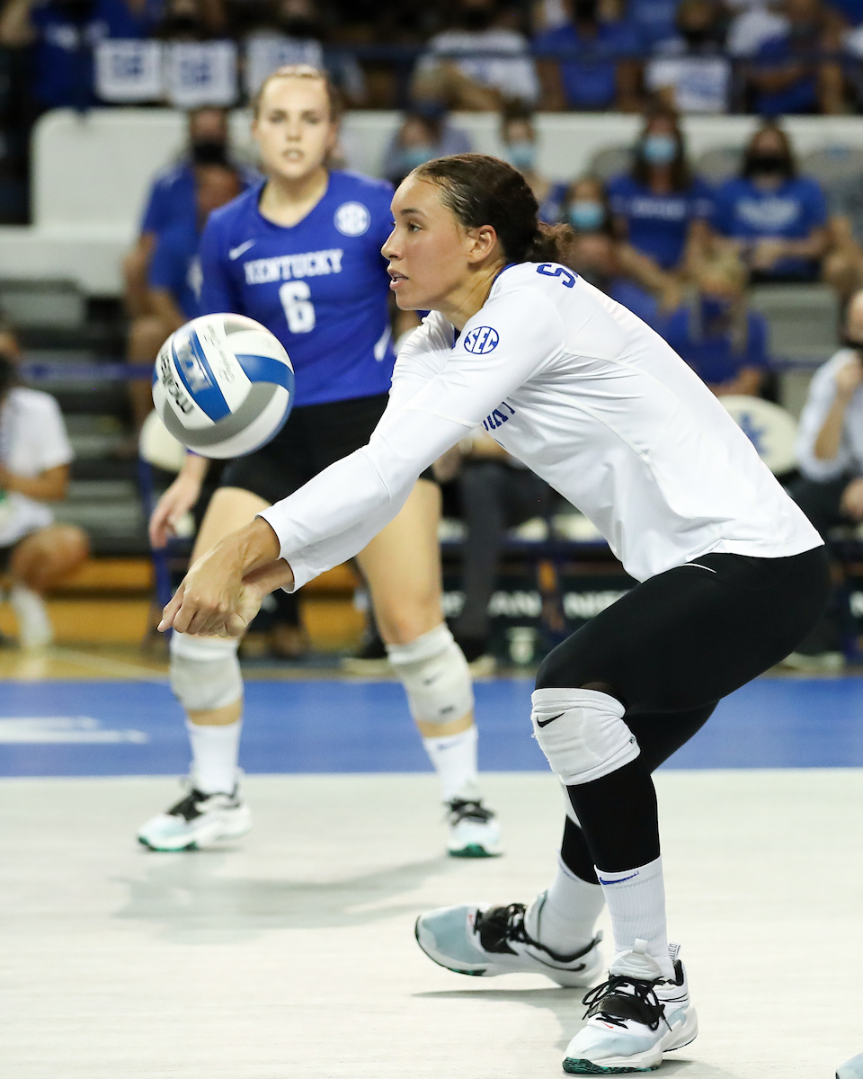 MADI SKINNER.

Kentucky beats Stanford, 3-2.

Photo by Elliott Hess | UK Athletics