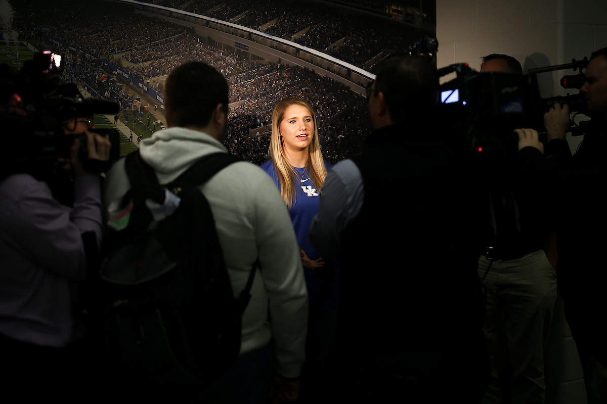 Autumn Humes.

UK Softball Baseball Media Day.


Photo by Isaac Janssen | UK Athletics