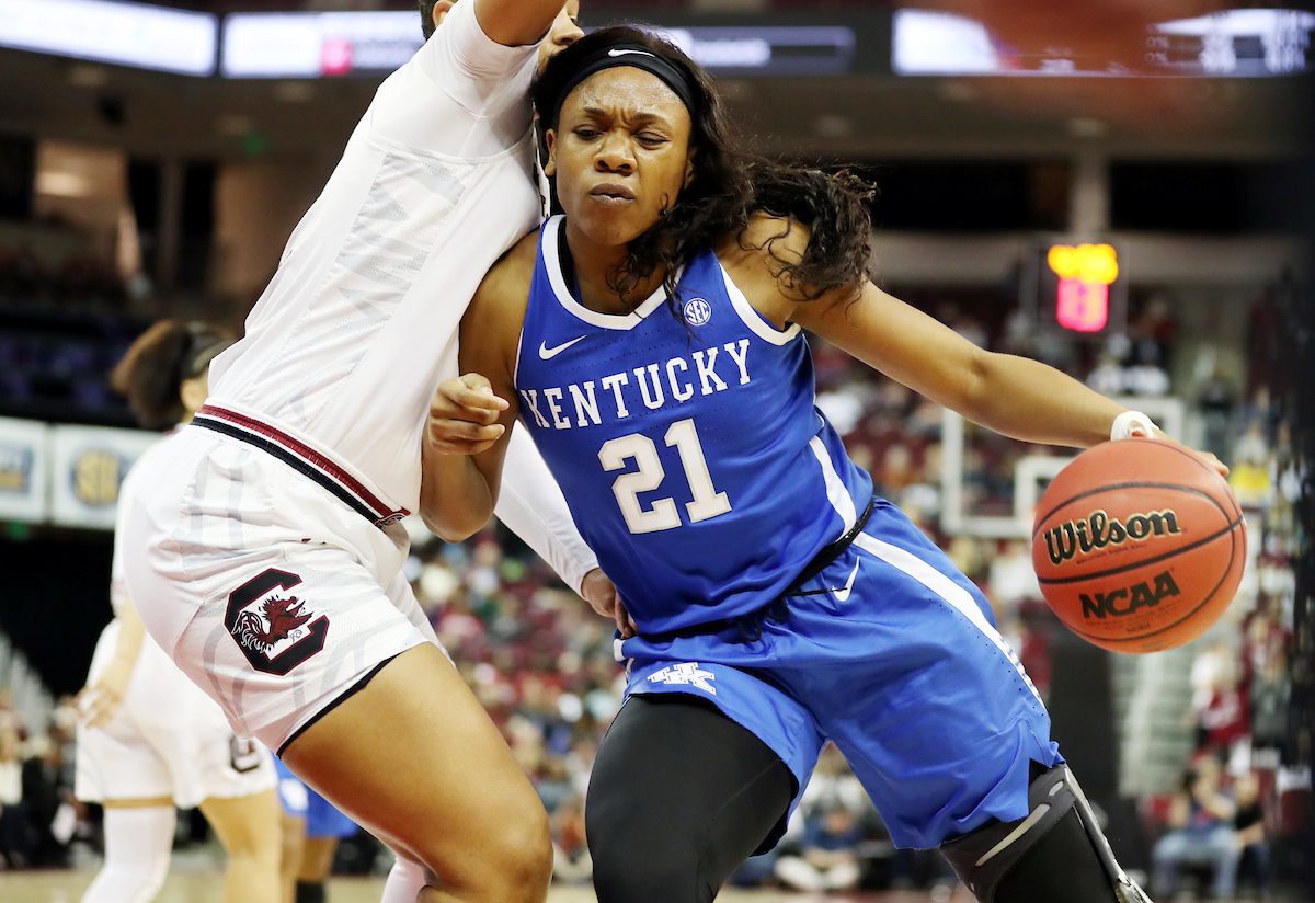 Ogechi Anyagaligbo

The UK Women's Basketball team beat South Carolina.
Photo by Britney Howard | UK Athletics
