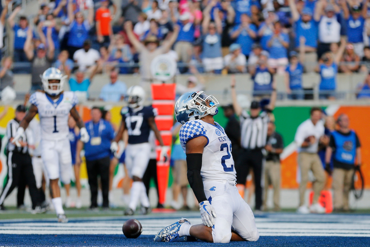 Benny Snell

The UK Football team beat Penn State 27-24 in the Citrus Bowl.

Photo by Michael Reaves | UK Athletics