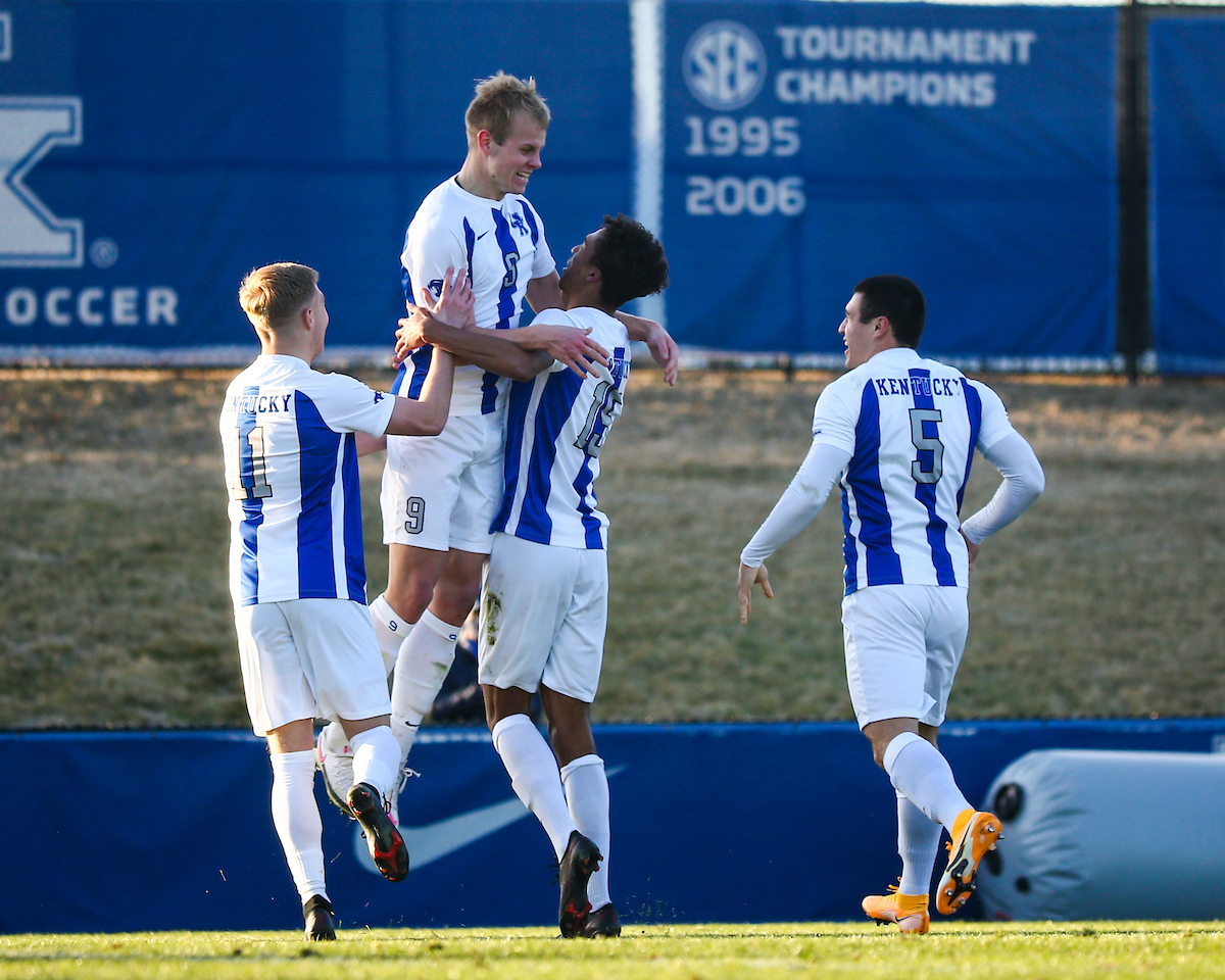 Eythor Bjorgolfsson, Brock Lindow, Mason Visconti, Leon Jones.

Kentucky ties Akron 1-1.

Photo by Grace Bradley | UK Athletics