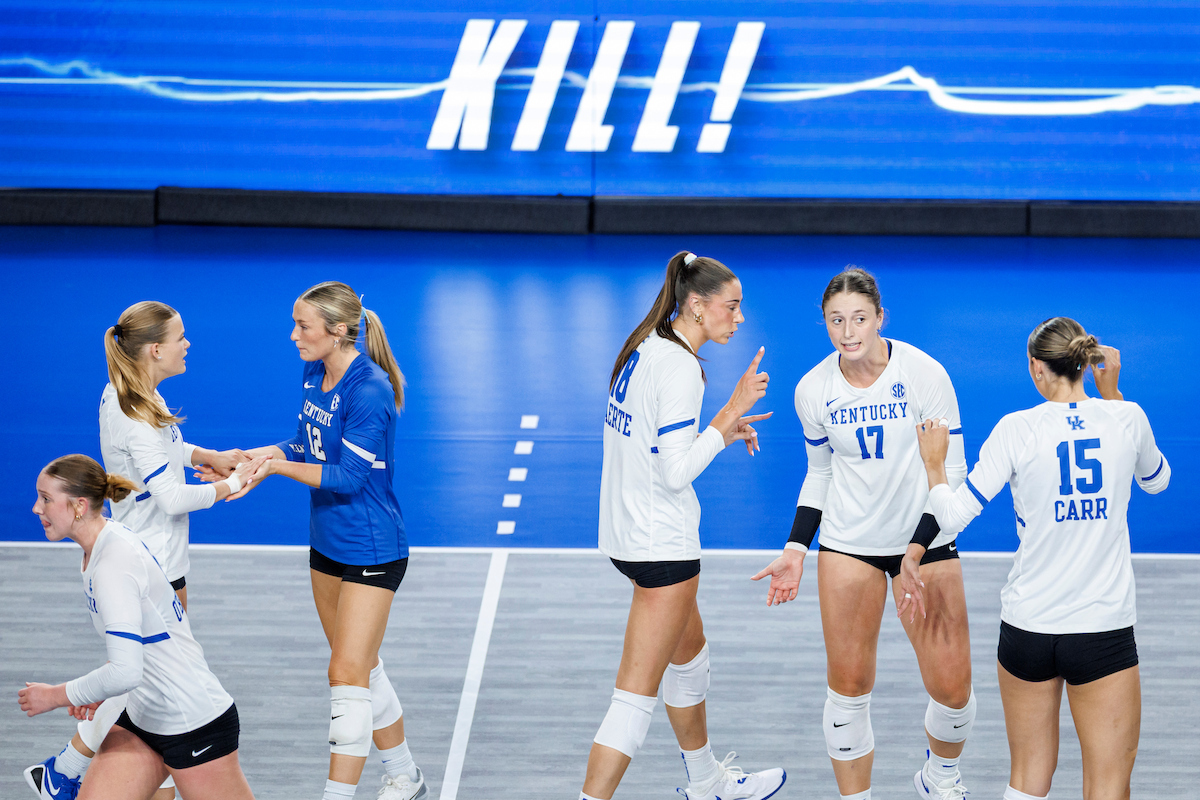 Brooklyn DeLeye, Molly Tuozzo Win SEC Weekly Honors