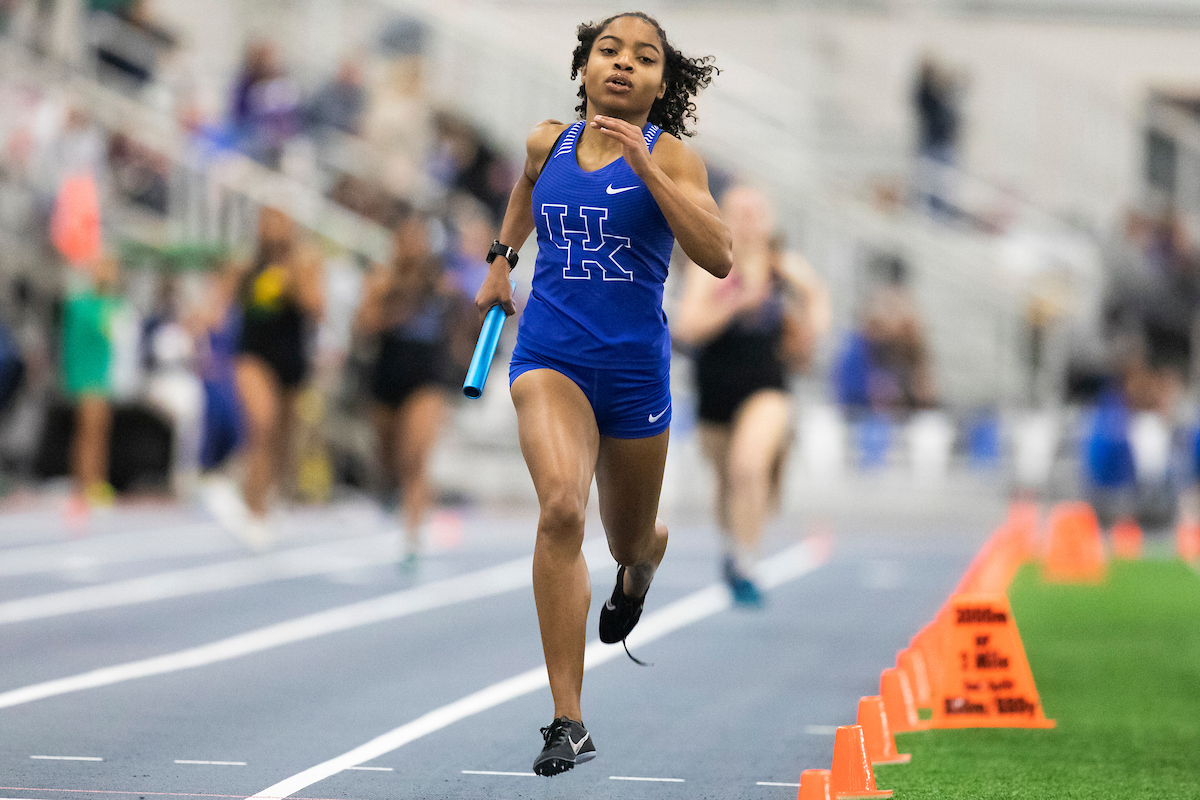 Bryanna Lucas.

Jingle Bells Open.


Photo by Chet White | UK Athletics