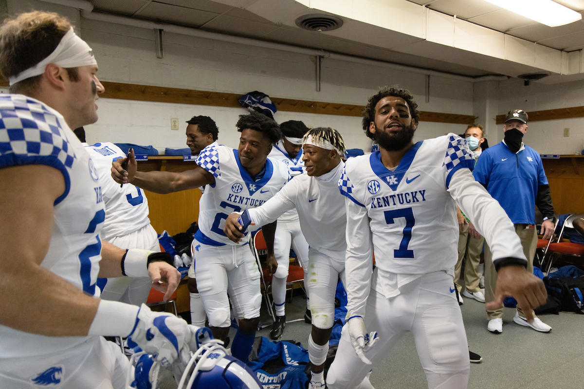 VITO TISDALE.

Kentucky beats Tennessee, 34-7.

Photo by Elliott Hess | UK Athletics