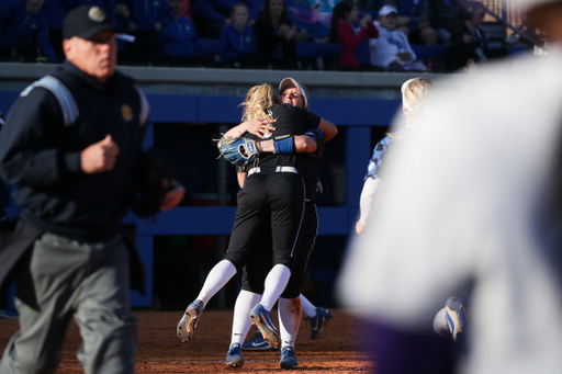 The University of Kentucky softball team beats LSU 2-0 on Sunday, March 18, 2018 at John Cropp Stadium in Lexington, Ky.

Photo by Elliott Hess | UK Athletics