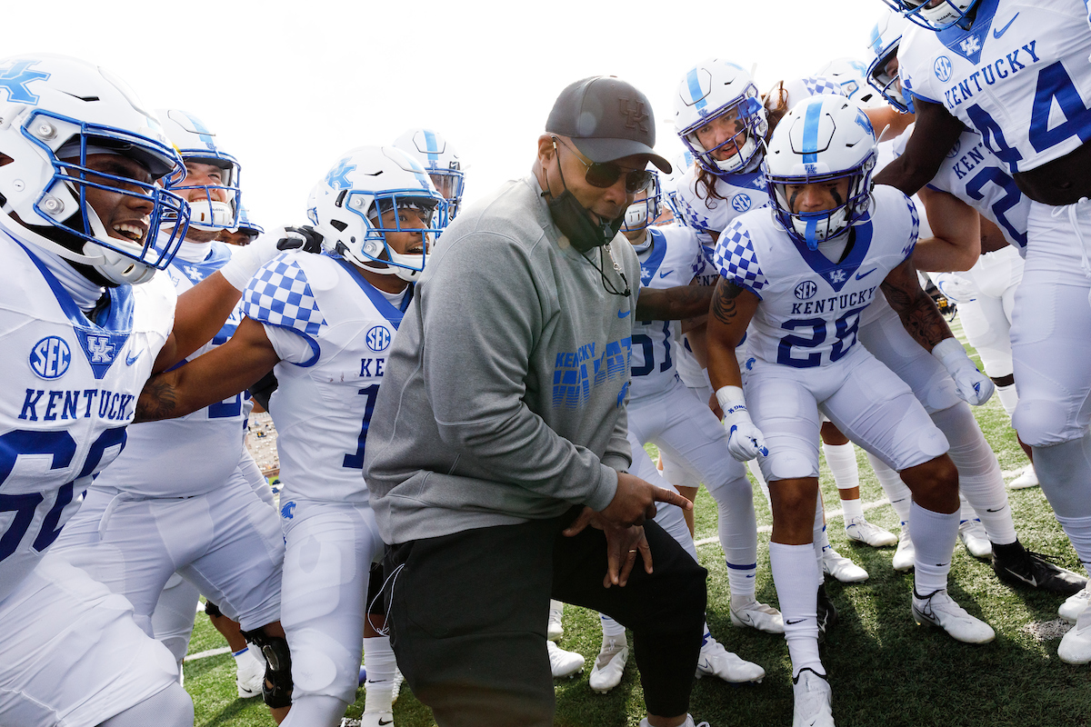 COREY EDMOND.

UK falls to Missouri 20-10.

Photo By Elliott Hess | UK Athletics