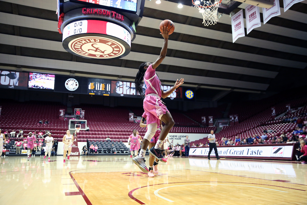 Taylor Murray

The UK Women's Basketball team beat Alabama.
Photo by Britney Howard | UK Athletics