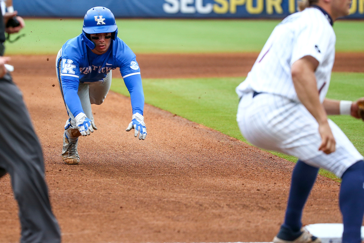 Hunter Jump.

Kentucky beats Auburn 3-1.

Photo by Sarah Caputi | UK Athletics