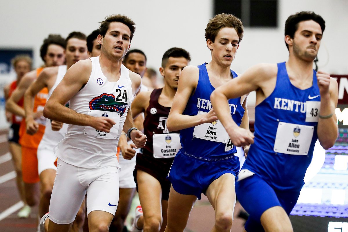 Jake Allen. Ethan Kern.

Day 2. SEC Indoor Championships.

Photos by Chet White | UK Athletics